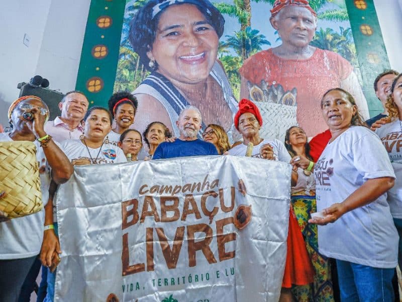 Lula conversou com mulheres quebradeiras de coco (Foto: Ricardo Stuckert/PT)