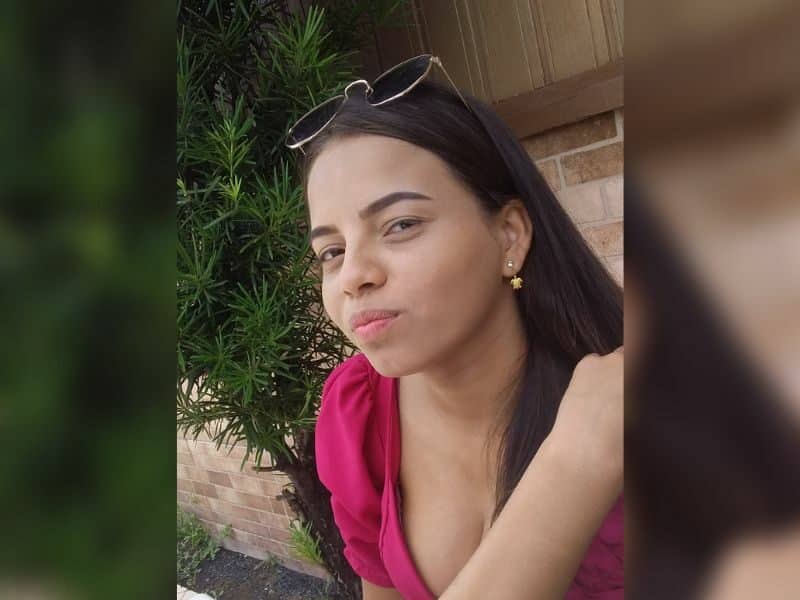 Desaparecida Alejandra Victória de Souza Vilena.
