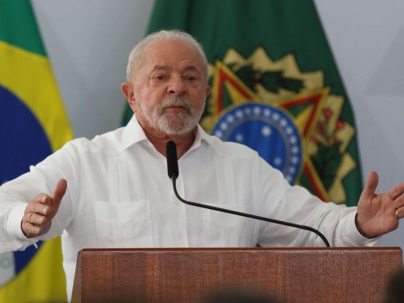 Lula sanciona Minha Casa, Minha Vida