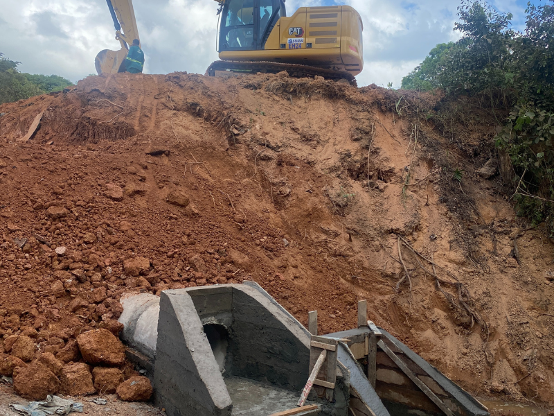 Governo do Amazonas executa obras de pavimentação da Rodovia AM-453, em Manacapuru