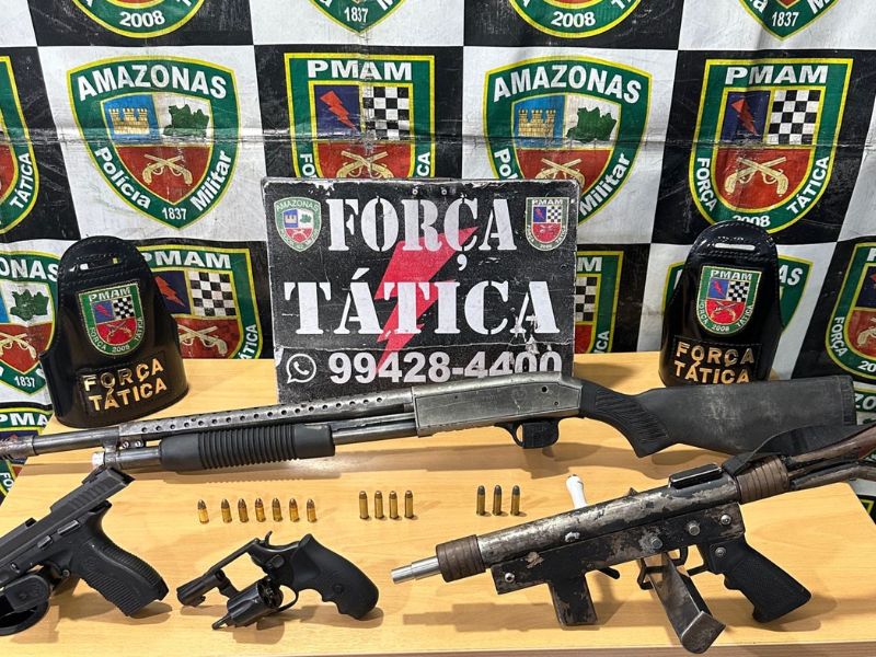 Polícia - armas - Rio Preto da Eva - Amazonas